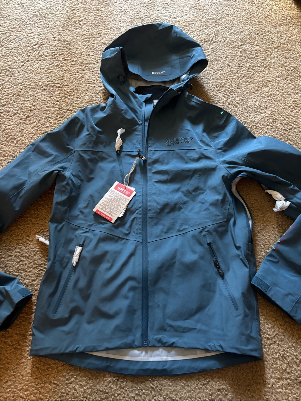 Beyond Nordic BN302 Lightweight Shell Jacket NWT W/ Recco Men's XS